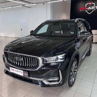 Продам автомобиль geely monjaro 2023 г.в.