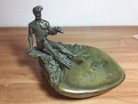 Керосиновая лампа. серебряный самовар. подсвечники. статуэтки
