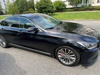 Продам автомобиль hyundai genesis 2013 г.в. москва