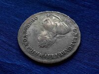 Редкая серебряная монета,перечекан, 1742 года.елизавета