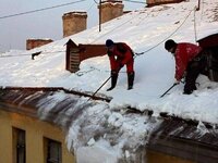 Услуги снегоуборщика чистка снега с крыш