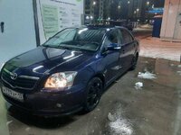 Продам автомобиль toyota avensis 2006 г.в.